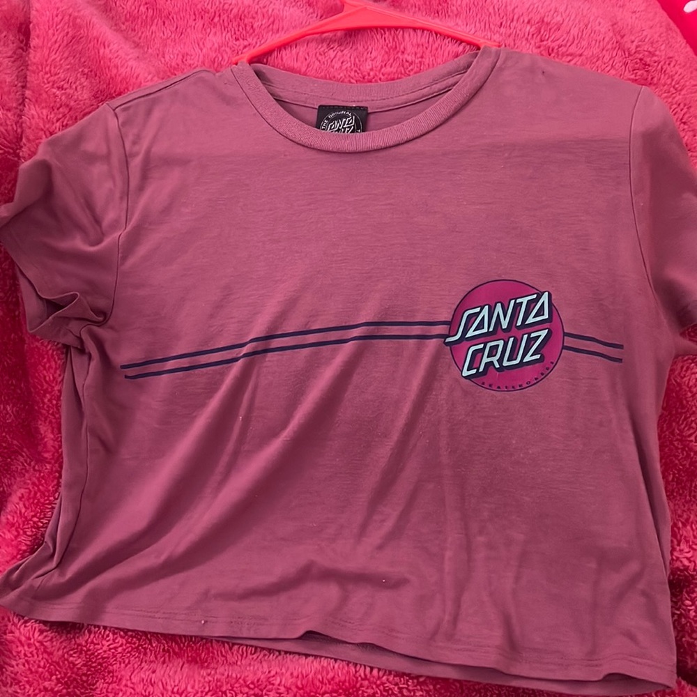 Santa cruz shirt size small
